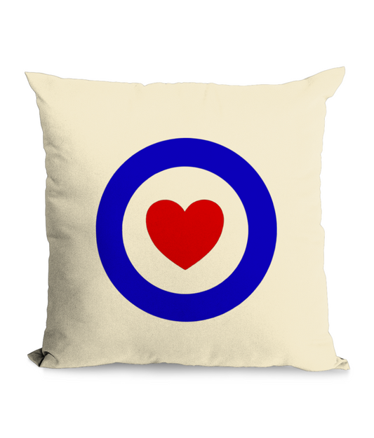 TARGET HEART: Throw Cushion Inspired by Mod and Pop-Art